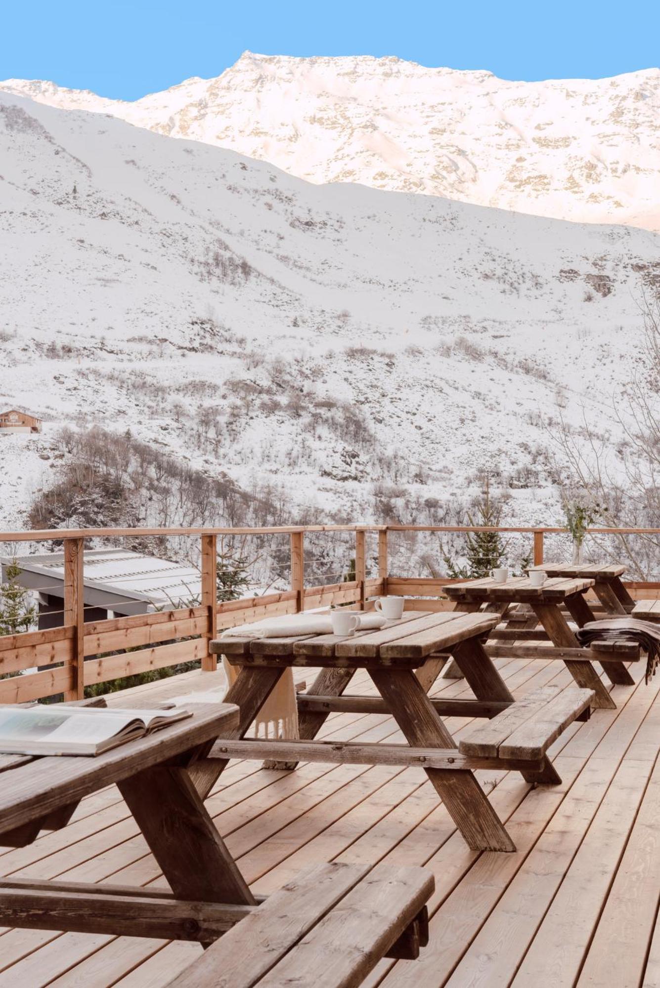 Alpeen Hotel Сен-Мартен-де-Бельвиль Экстерьер фото