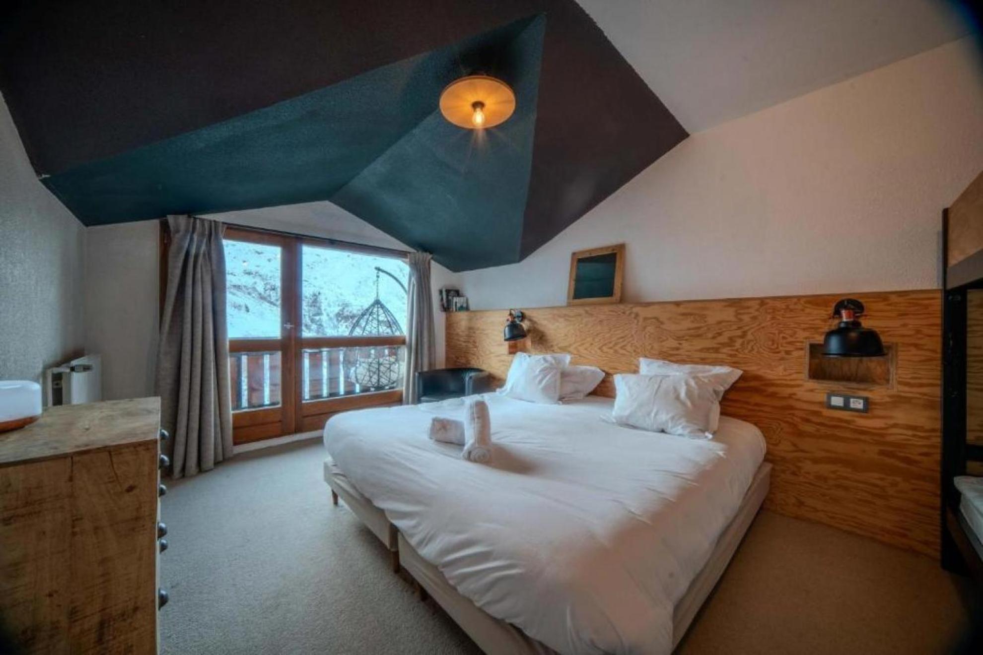 Alpeen Hotel Сен-Мартен-де-Бельвиль Экстерьер фото